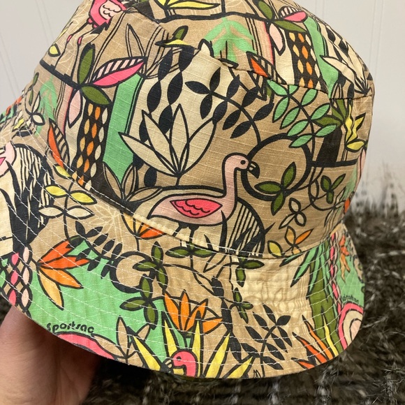 Vintage Lesportsac bucket hat - Picture 3 of 7